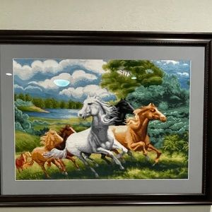 Meet your Posher, Aida